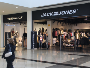 Vero Moda - Jack and Jones | Securitag